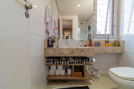 Apartamento à venda com 4 quartos, sendo 1 suíte, em Jardim Marajoara, São Paulo, SP