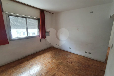 Apartamento à venda com 3 quartos, sendo 2 suítes, em Jardim Paulista, São Paulo, SP