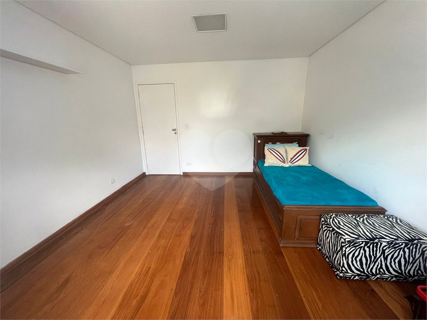 Sobrado à venda com 3 quartos, sendo 1 suíte, em Jardim São Paulo(zona Norte), São Paulo, SP