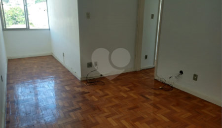 Apartamento à venda com 2 quartos, sendo 1 suíte,  em Rio Comprido, Rio de Janeiro, RJ