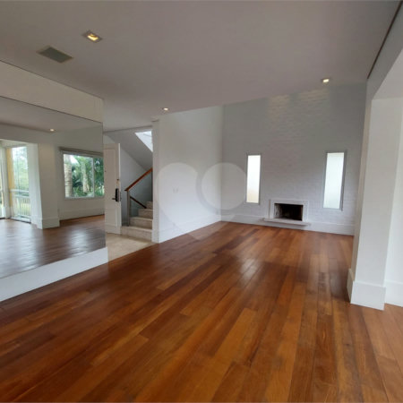Casa à venda com 3 suítes em Bosque do Vianna, Cotia, SP
