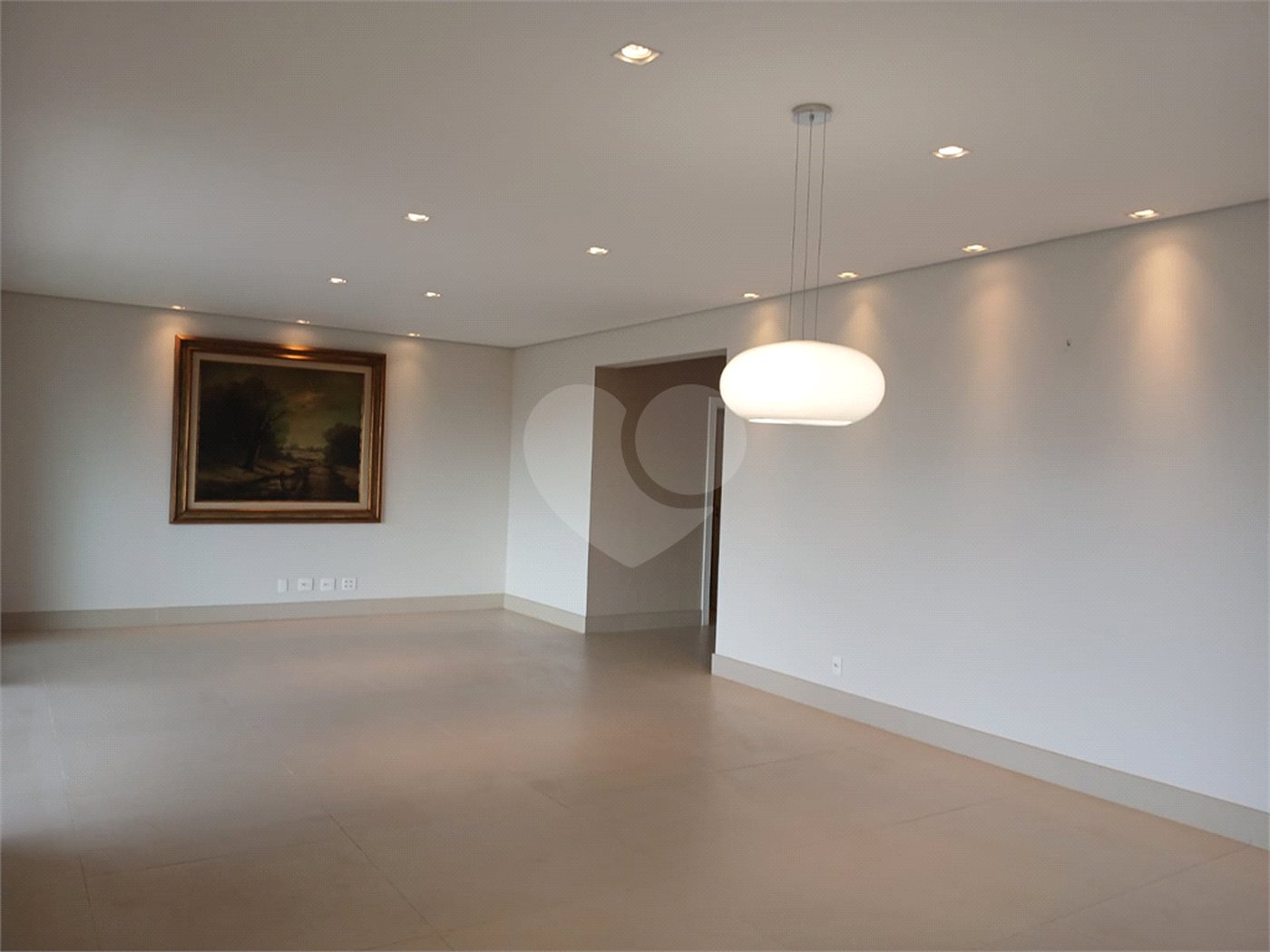 Apartamento à venda com 4 suítes em Anhangabaú, Jundiaí, SP