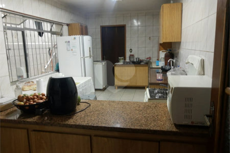 Sobrado à venda com 3 quartos, sendo 1 suíte, em Vila Maria Baixa, São Paulo, SP