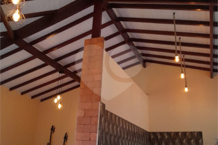 Chácara à venda com 2 quartos, sendo 1 suíte,  no Centro, Gramadinho, SP