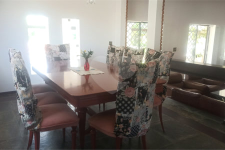 Casa à venda com 4 quartos, sendo 3 suítes, em Jardim Itaperi, Atibaia, SP