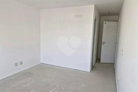 Apartamento à venda com 3 suítes em Sumarezinho, São Paulo, SP