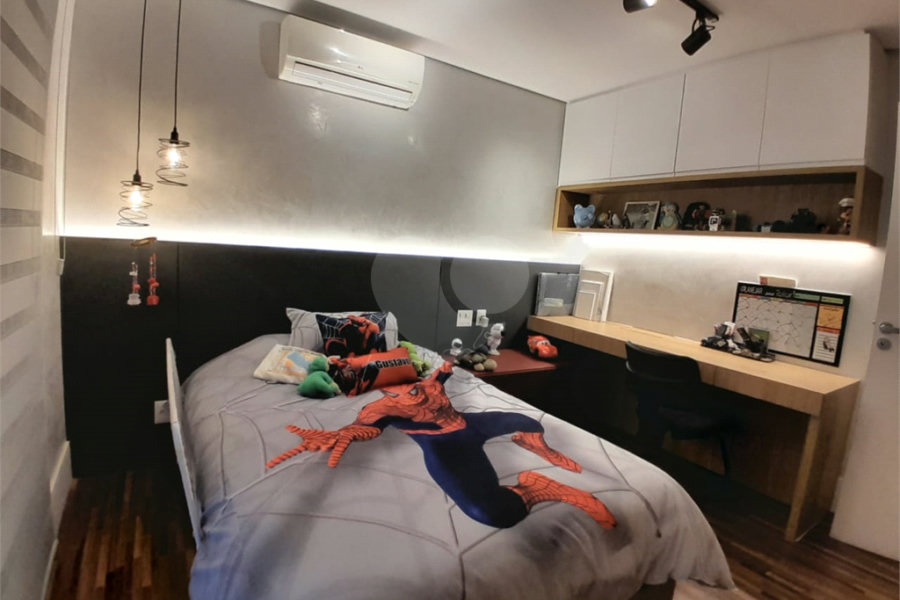 Casa à venda com 3 suítes no condomínio Suíça da Cantareira, Mairiporã - SP
