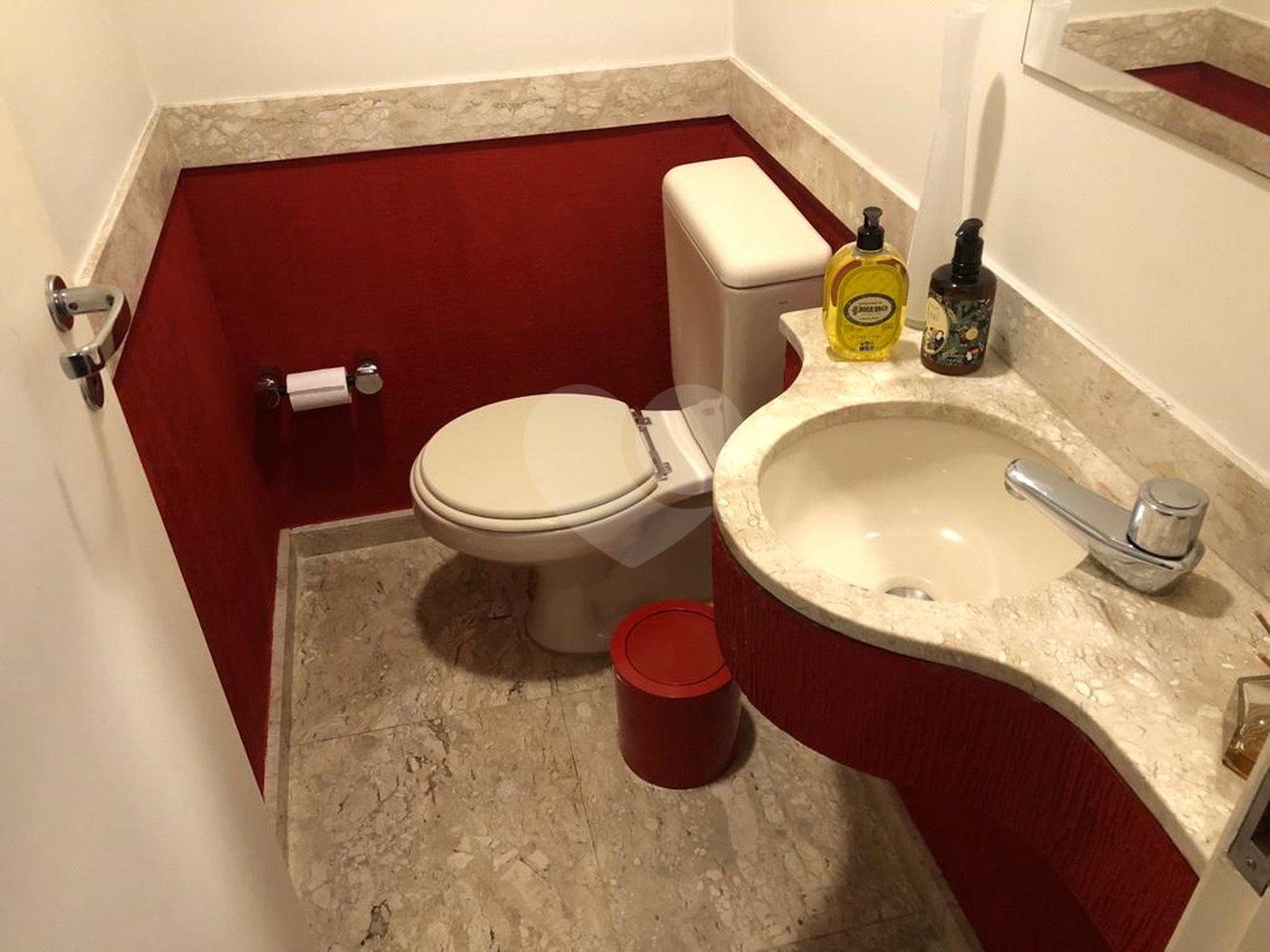 Apartamento à venda com 3 quartos, sendo 2 suítes, em Jardim América, São Paulo, SP
