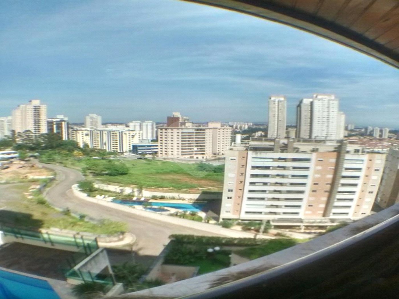 Apartamento à venda com 3 suítes em Vila Suzana, São Paulo, SP