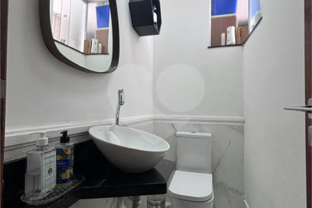 Casa à venda com 3 quartos, sendo 1 suíte, em Parque Três Meninos, Sorocaba, SP