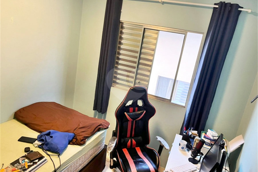 Sobrado à venda com 3 quartos, sendo 1 suíte, em Vila Galvão, Guarulhos, SP