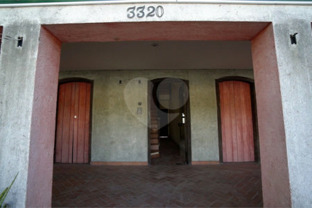 Prédio à venda no Centro / Arraial D'ajuda, Porto Seguro, BA