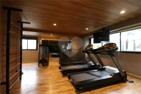 Apartamento à venda com 3 quartos, sendo 1 suíte, em Vila Anastácio, São Paulo, SP