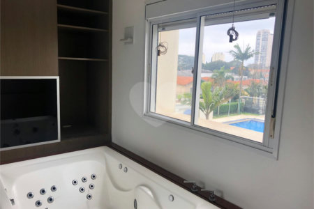 Apartamento à venda com 2 suítes em Vila Dom Pedro I, São Paulo, SP
