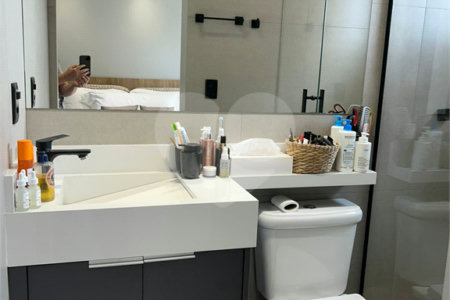 Apartamento à venda com 3 quartos, sendo 1 suíte, em Vila Scarpelli, Santo André, SP