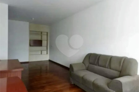 Apartamento à venda com 3 quartos, sendo 2 suítes, em Maracanã, Rio de Janeiro, RJ