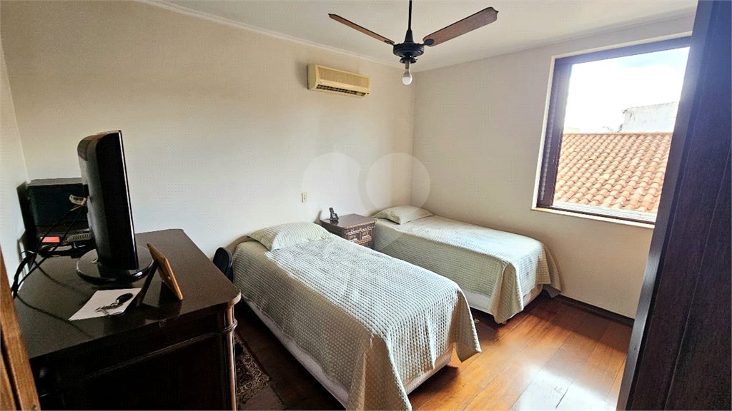 Sobrado à venda com 3 quartos, sendo 1 suíte, em Jardim Sumaré, Ribeirão Preto, SP