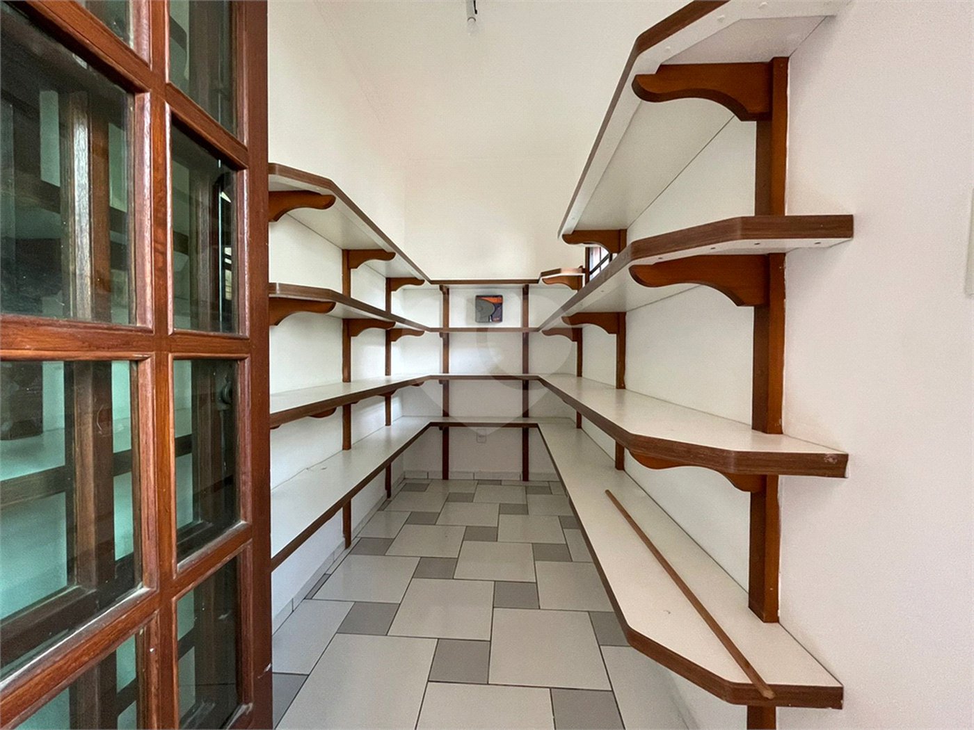 Casa à venda com 4 quartos, sendo 2 suítes,  em Jardim Pagliato, Sorocaba, SP