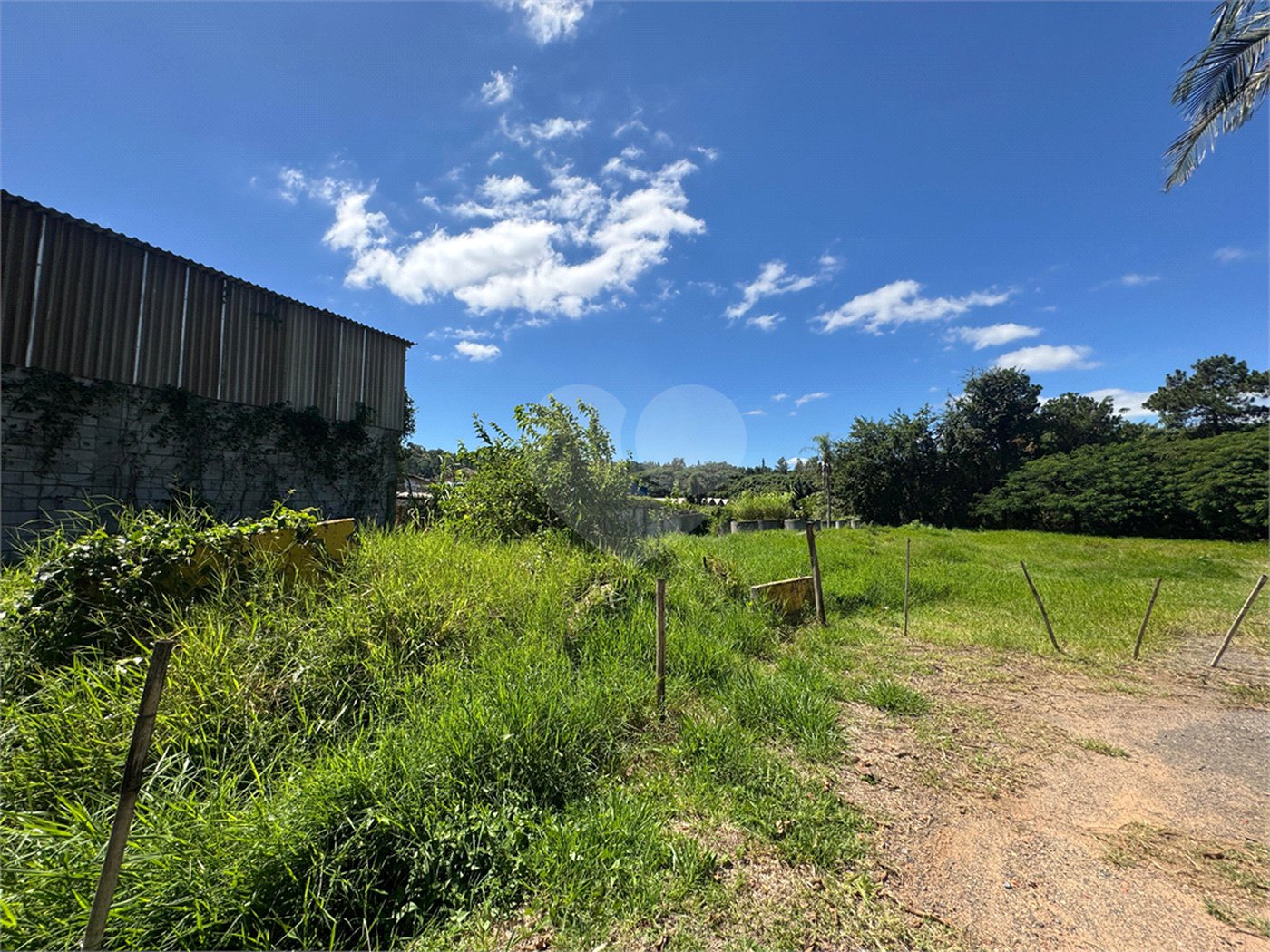 Área de Terra à venda com 1 quarto em Capivari, Louveira, SP