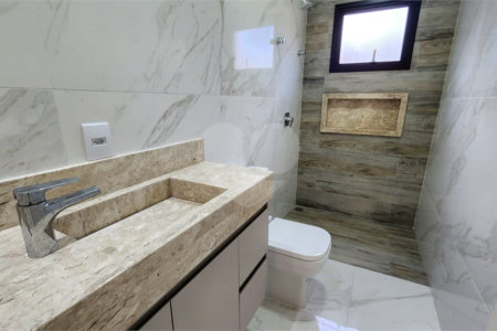 Casa à venda com 3 suítes no condomínio Santa Isabel I, Louveira - SP