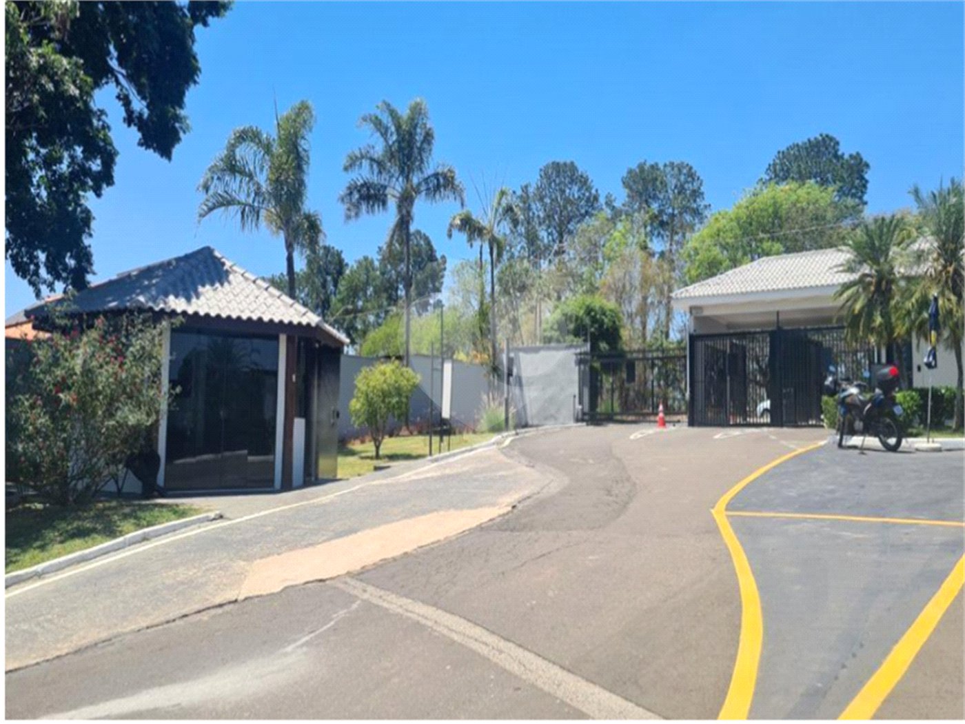 Terreno à venda no condomínio Residencial Dacha, Sorocaba - SP