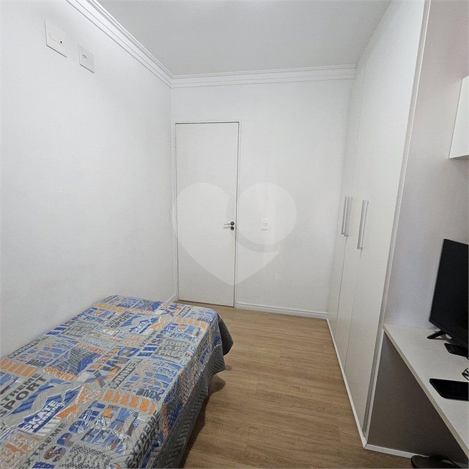 Apartamento à venda com 3 quartos, sendo 1 suíte,  em Jardim das Vertentes, São Paulo, SP