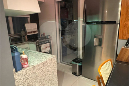 Apartamento à venda com 2 quartos, sendo 1 suíte, em Vila Olímpia, São Paulo, SP