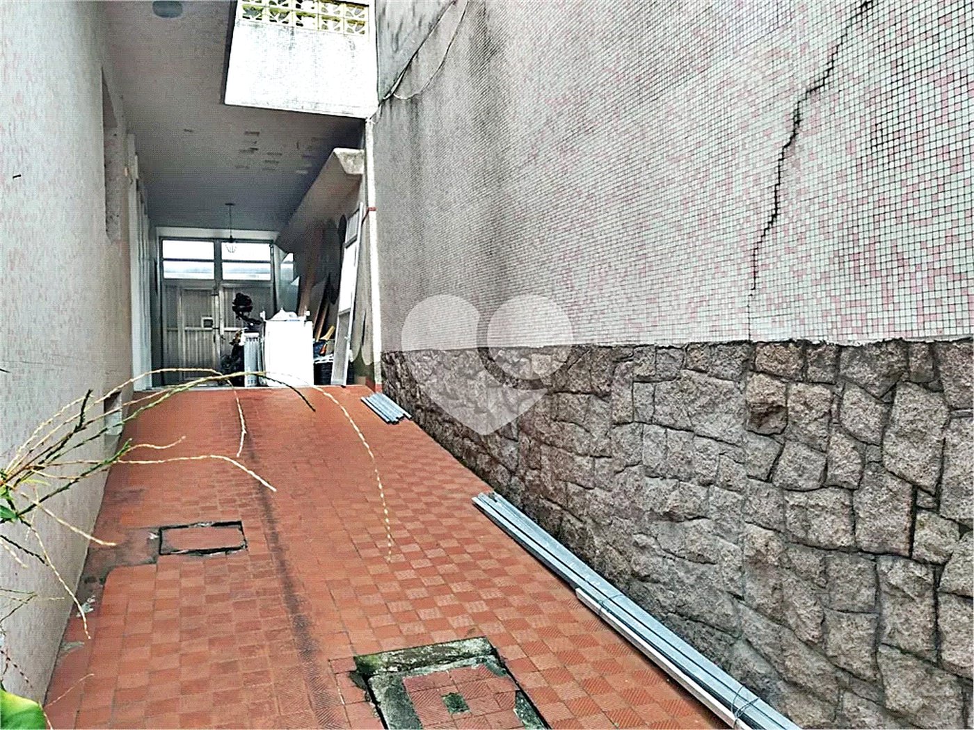 Casa à venda com 4 quartos, sendo 3 suítes, em Santana, São Paulo, SP