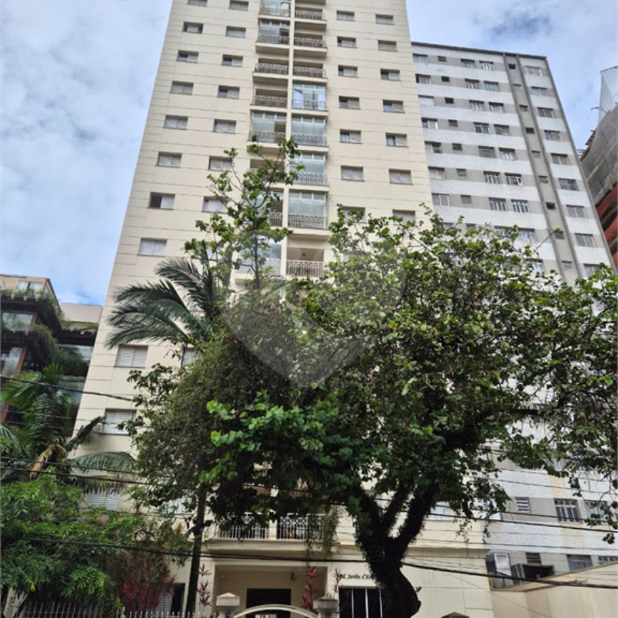 Apartamento com 54m² , 2 dormitórios , 2 vagas de garagem , para locação na Liberdade.