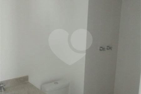 Apartamento com 2 quartos (1 suíte) e garagem à venda no Tatuapé