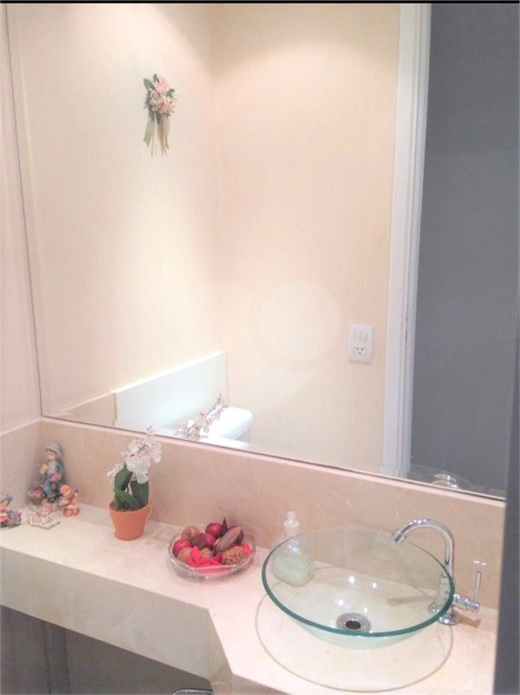 Apartamento à venda com 4 quartos, sendo 2 suítes,  em Lar São Paulo, São Paulo, SP
