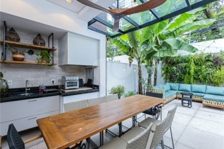 Casa à venda com 4 suítes no condomínio Bauhaus Village, São Paulo - SP