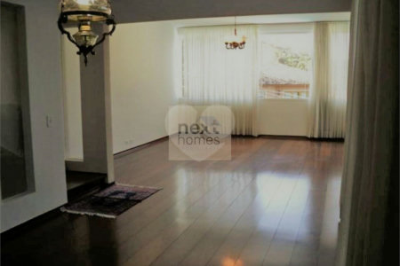 Casa à venda com 3 quartos, sendo 1 suíte, em Rolinópolis, São Paulo, SP