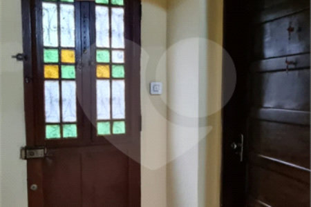 Sobrado à venda com 4 quartos, sendo 1 suíte,  em Água Branca, São Paulo, SP