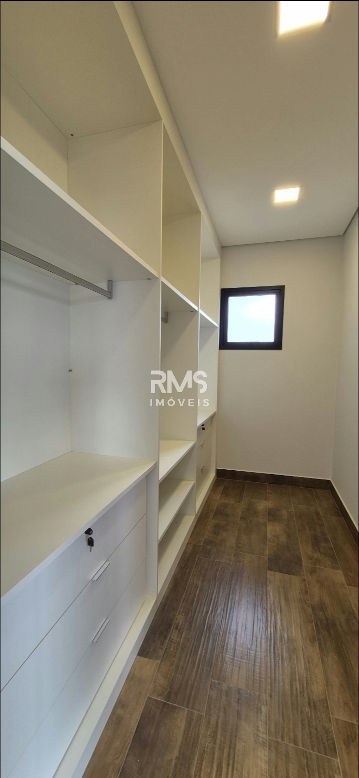 Casa à venda com 4 suítes em Portal Dos Bandeirantes Salto, Salto, SP