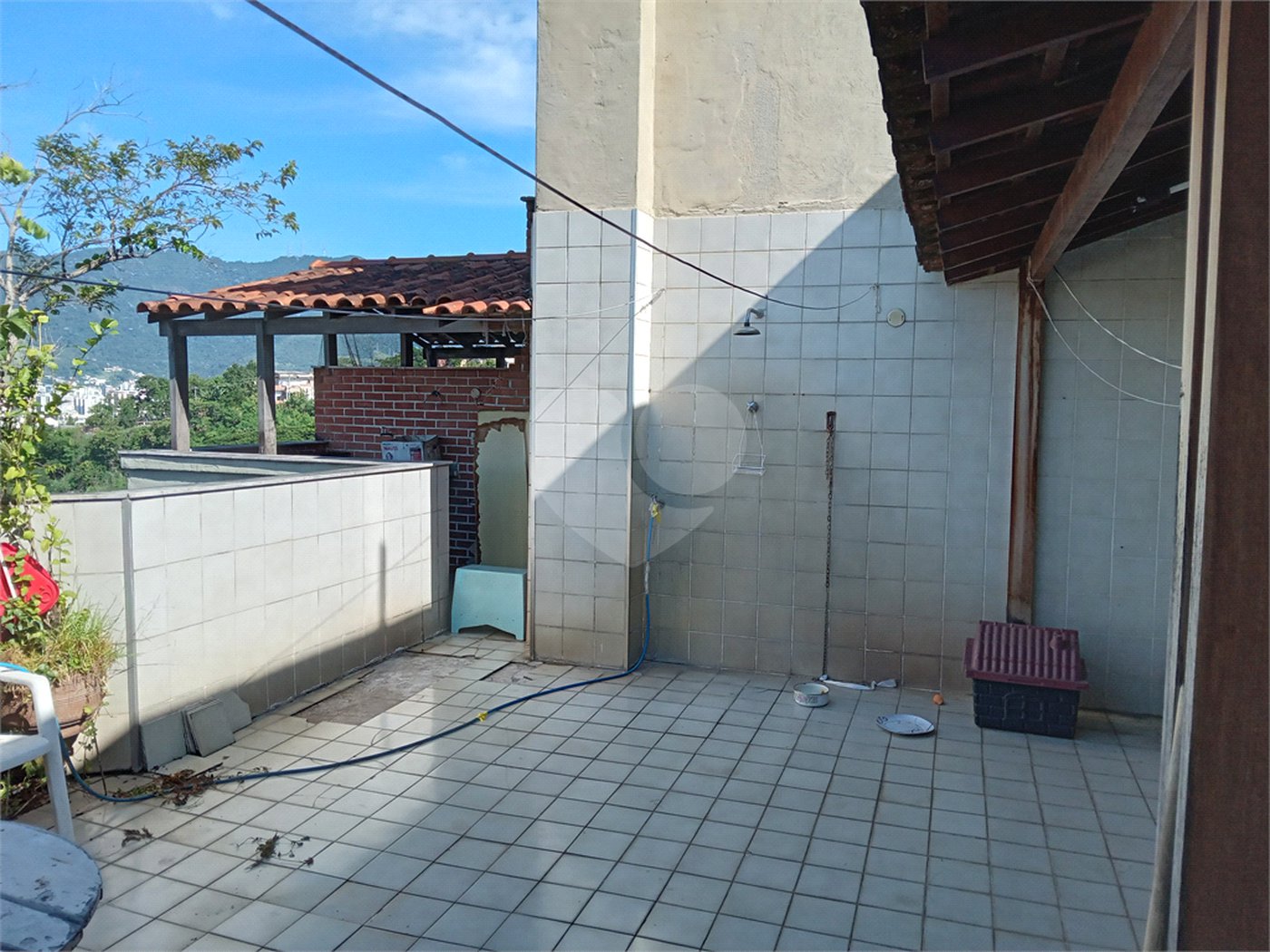 Cobertura à venda com 2 quartos, sendo 1 suíte,  em São Francisco Xavier, Rio de Janeiro, RJ