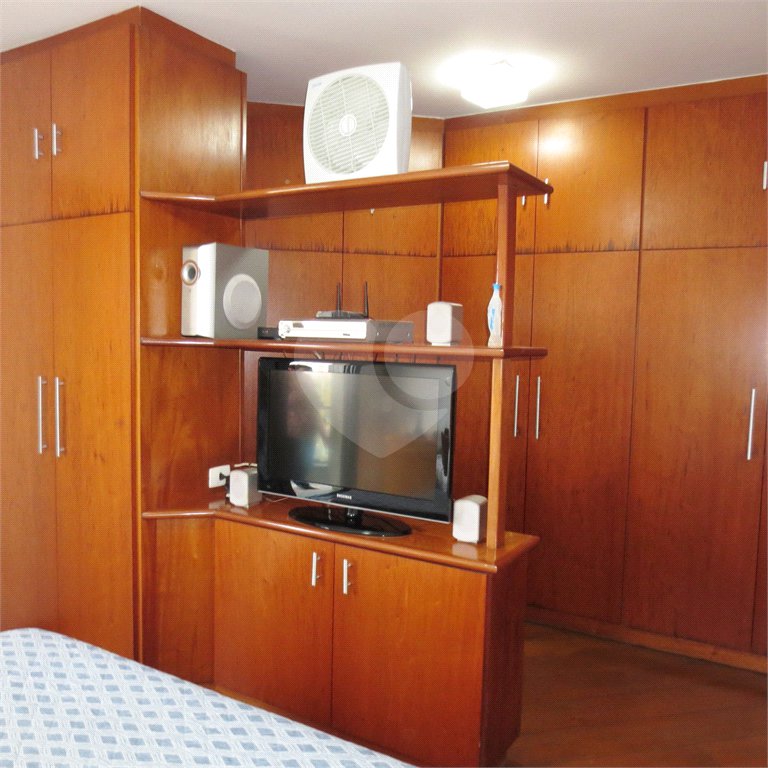 Apartamento à venda com 4 quartos, sendo 3 suítes,  em Saúde, São Paulo, SP
