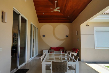Casa à venda com 4 suítes no condomínio Parque Ytu Xapada, Itu - SP