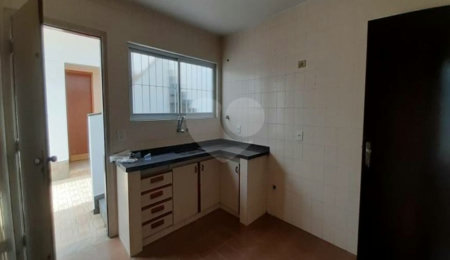 Casa à venda com 3 quartos, sendo 1 suíte,  em Rio Pequeno, São Paulo, SP