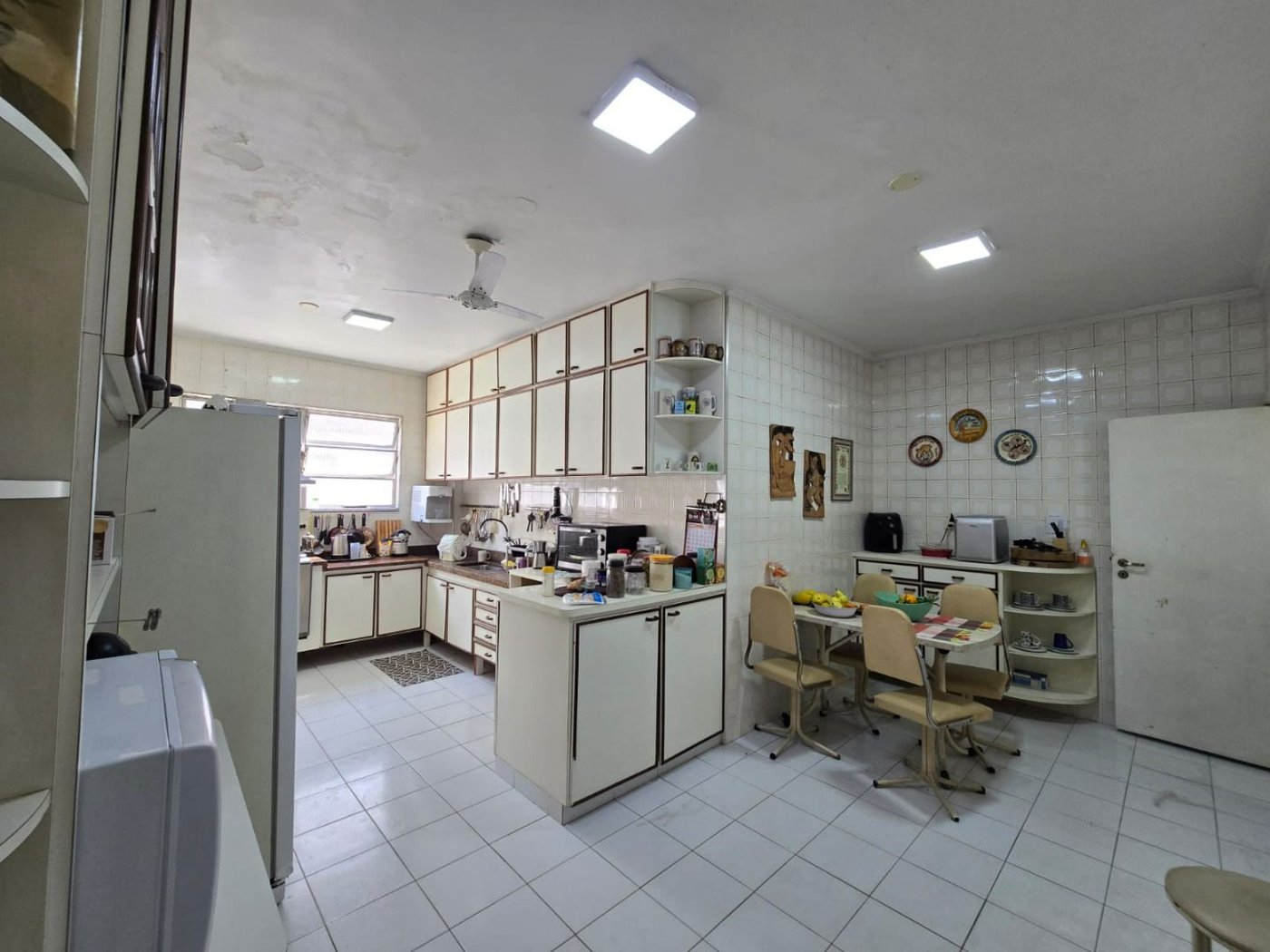 Cobertura com 3 dormitórios à venda, 310 m² por R$ 1.599.000,00 - Porto Ponta da Praia - Santos/SP
