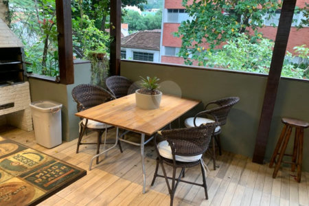 Casa à venda com 5 quartos, sendo 1 suíte, em Grajaú, Rio de Janeiro, RJ