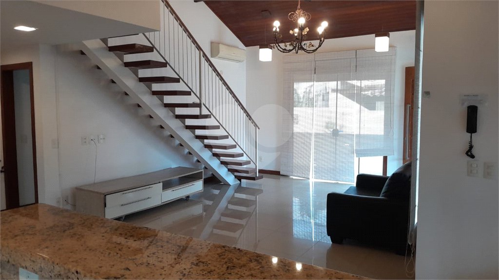 Casa em condomínio à venda ou para alugar com 4 suítes em Geribá, Armação dos Búzios, RJ
