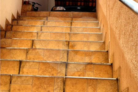 Casa à venda com 3 quartos, sendo 1 suíte,  no Centro, Guararema, SP