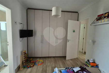 Apartamento à venda com 3 suítes em Santa Teresinha, São Paulo, SP