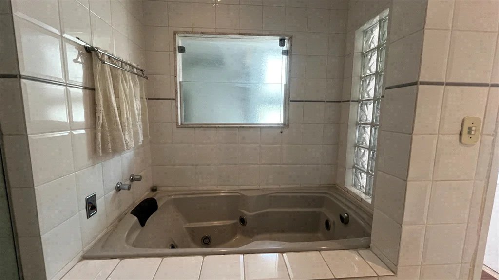 Cobertura à venda com 3 quartos, sendo 2 suítes, em Vila Ipojuca, São Paulo, SP