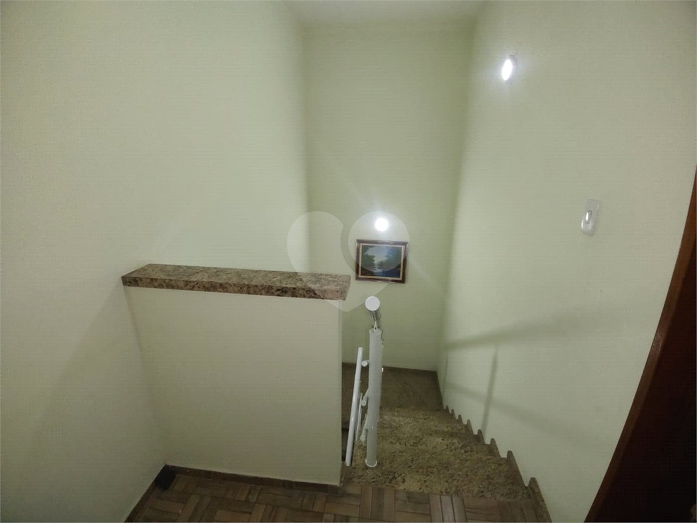 Casa à venda com 3 suítes no condomínio Morada das Hortênsias, São Paulo - SP