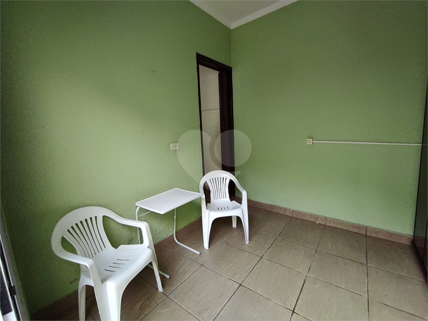 Casa à venda com 3 quartos, sendo 1 suíte, no Centro, Poá, SP