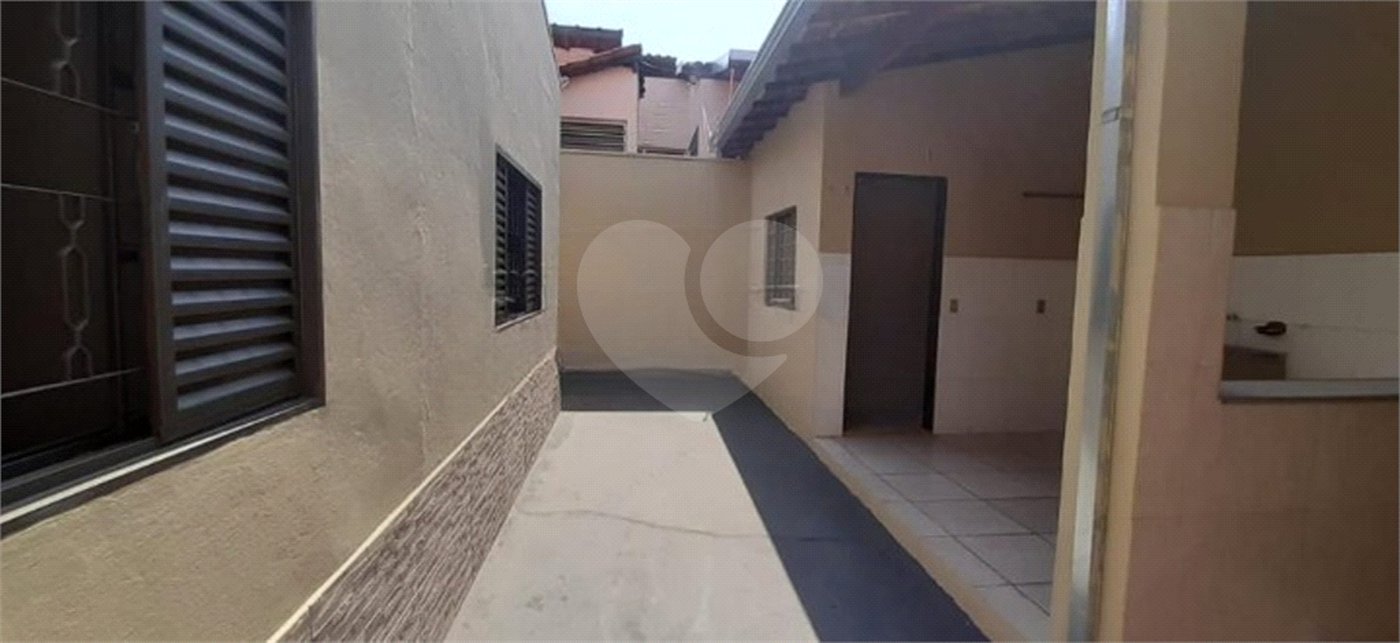 Casa térrea disponivel para venda ou locação