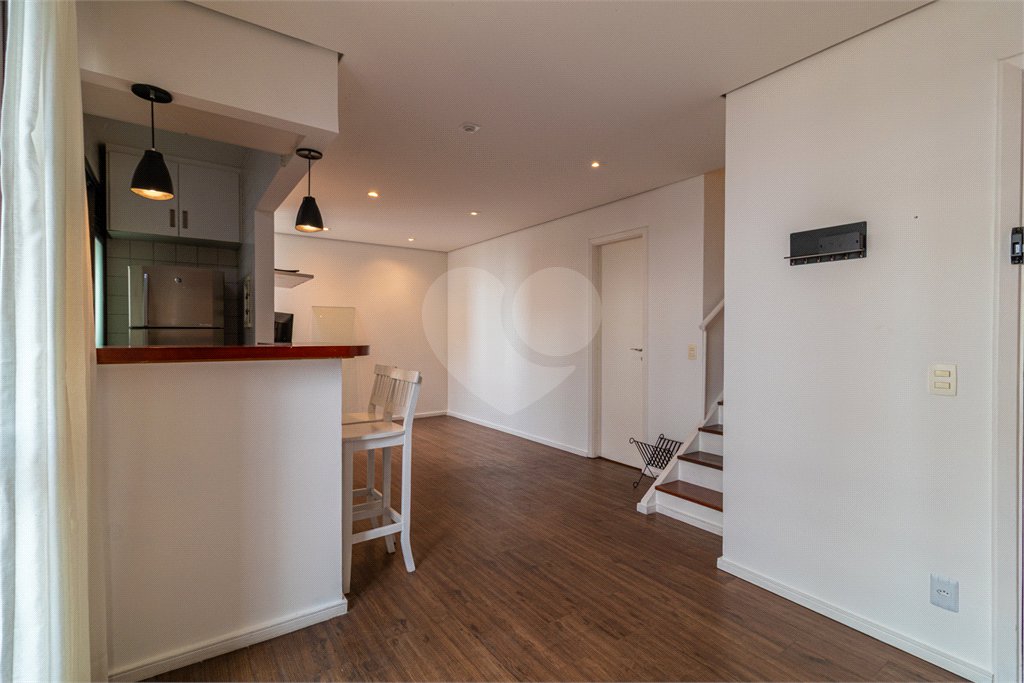 Apartamento à venda com 2 suítes em Moema, São Paulo, SP