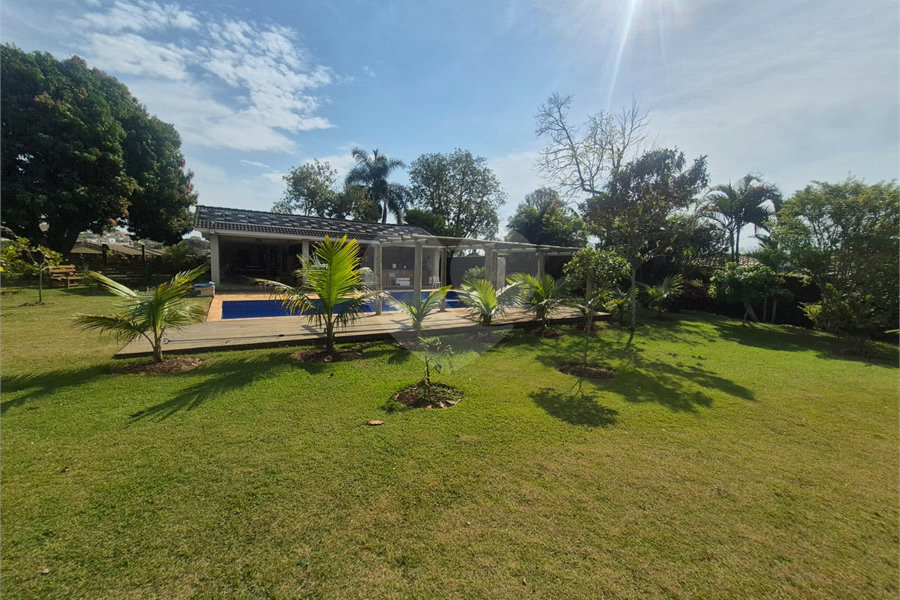 Casa Térrea à venda ou para alugar com 4 suítes em Jardim Paulista, Atibaia, SP